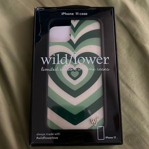 iphone 11 brand new wildflower limited edition matcha love phone case